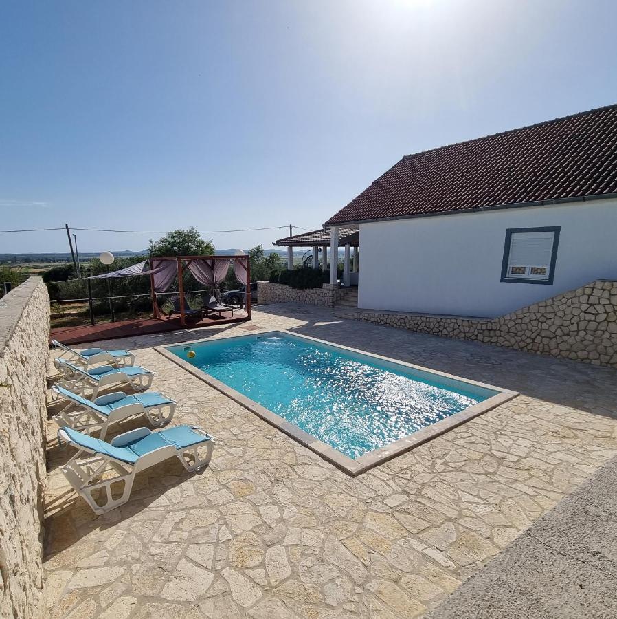 Holiday House Da & Do Pakoštane Zewnętrze zdjęcie