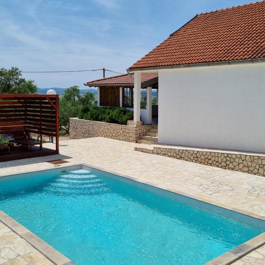 Holiday House Da & Do Pakoštane Zewnętrze zdjęcie